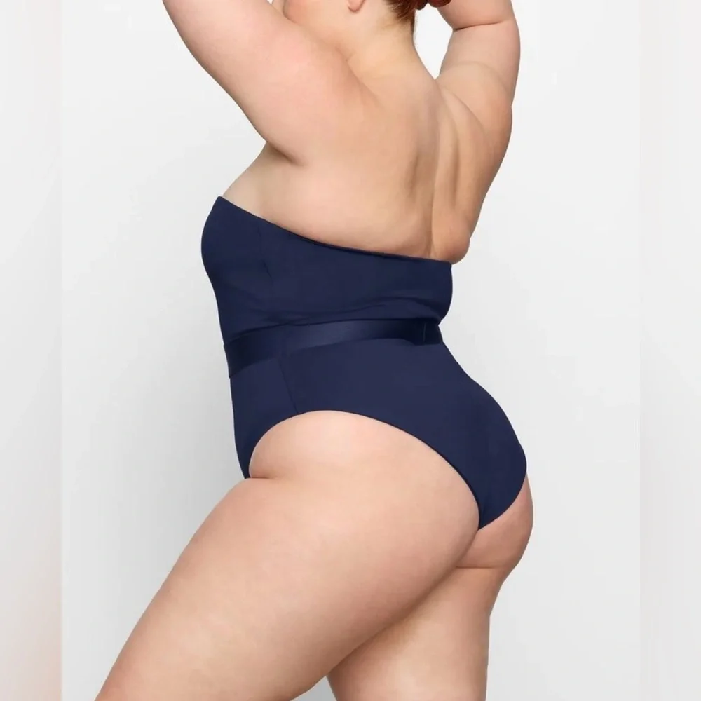 NWT Skims Sculpting Swimsuit Strapless One Piece Belted Midnight Blue Size 4X